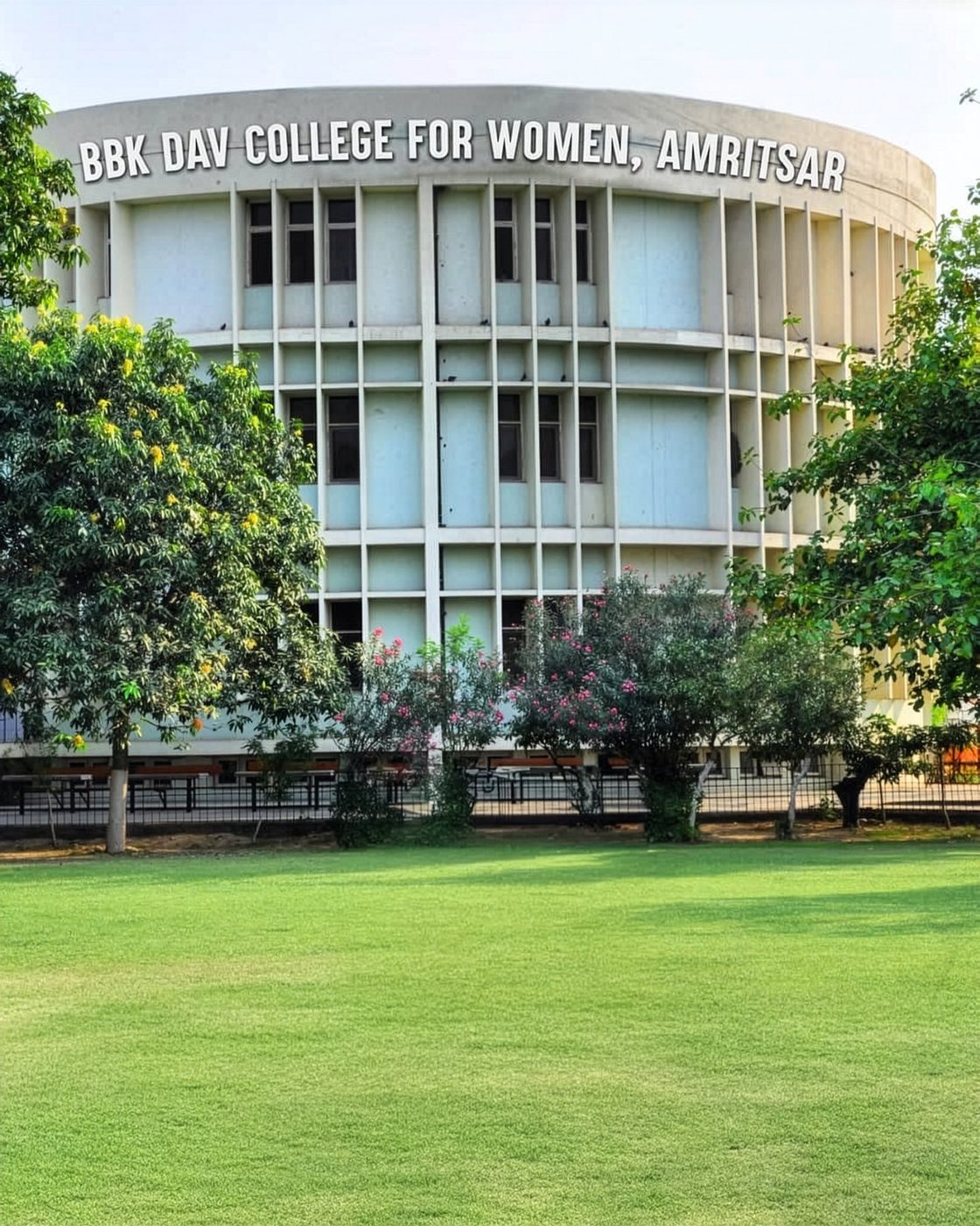 BBK DAV College for Women, Amritsar